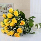 Bunch of 20 Sunshine Roses